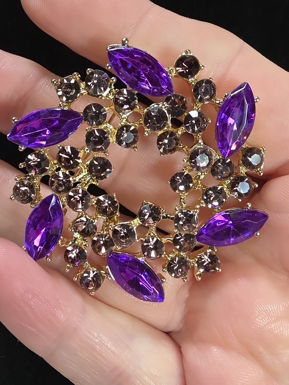 B11- Gold-Tone Purple Crystal Floral Brooch - Elegant Women's Jewelry